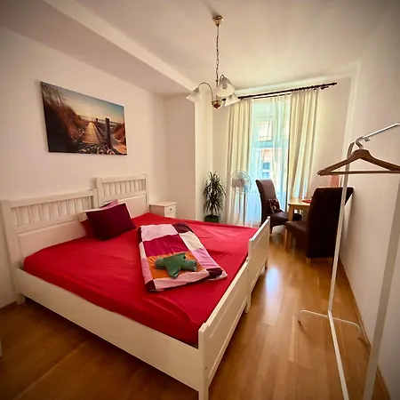 2 Min Center Just In, Old Town Walk Private B Δωμάτια σε οικογενειακή κατοικία Πράγα